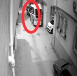 (Özel) Fare Deliginden Girdi, Minibüsü Soydu