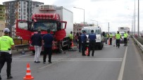  SİVAS - Sivas'ta Zincirleme Trafik Kazasi Açiklamasi 1 Yarali