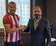 SIVASSPOR - Sivasspor'un Yeni Transferi Koray Açiklamasi 'Büyük Bir Camiaya Geldim'