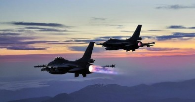 Gara'ya hava harekatı!