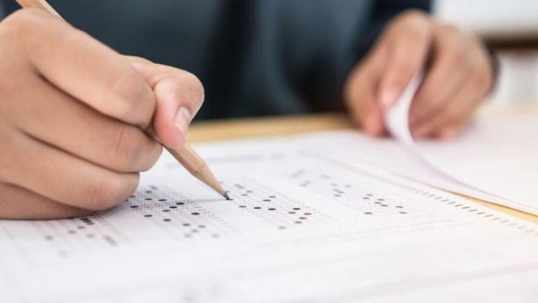 AYT Saat Kaçta Bitecek? 2021 YKS Soruları Yayınlandı! 2021 YKS Soruları ve Cevap Anahtarı