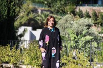 BAHAR ÖZTAN - 3 Kez Kanseri Yenen Bahar Öztan Bodrum'a Yerlesti