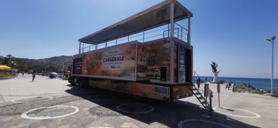 'Çanakkale Mobil Müze Tiri' Kusadasi'nda Ziyarete Açildi