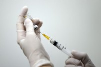 KORONAVİRÜS AŞISI - İki doz koronavirüs aşısı olanlarla ilgili sevindiren sonuç: Yüzde 1 bile değil