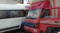  SİVAS - Sivas'ta Zincirleme Kaza Bu Kez 8 Araç Birbirine Girdi