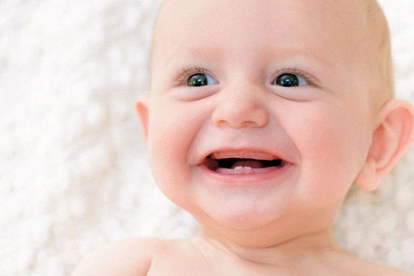 Beklerde Diş Çıkarma Ağrısına Ne İyi Gelir?  Diş Çıkarma Belirtileri Nelerdir?