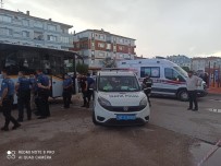 SERVİS OTOBÜSÜ - Ankara'da Park Için Manevra Yapan Otobüsün Altinda Kalan Yasli Adam Öldü