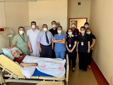 Bandirma Egitim Ve Arastirma Hastanesi'nde EVAR Yöntemle Ilk Ameliyat Yapildi