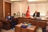  AK PARTİ - Bursaspor'un Yeni Yönetimi AK Parti Il Baskanligi'ni Ziyaret Etti