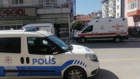POLİS - Haber Alamadiklari Arkadaslarini Evinde Ölü Buldular