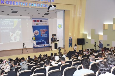 HÜRÜ'de Birinci Ulusal Egitimde Yapay Zeka Konseri