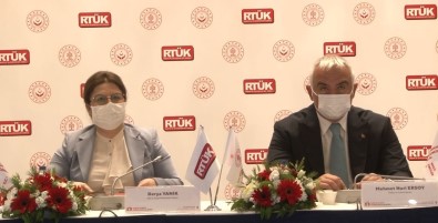 Istanbul'da 'Medya Ve Aile Degerleri Çalistayi' Düzenlendi