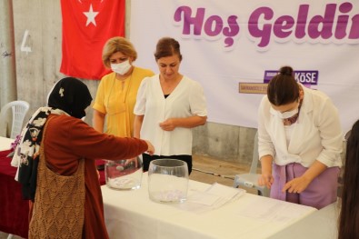 Kadin Üretici Pazari Kuralari Çekildi