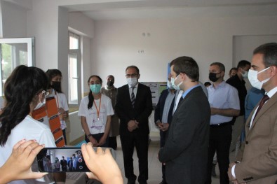 Malazgirt'te 'TÜBITAK Bilim Fuari Sergisi'