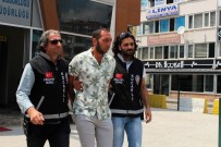 POLİS - Ogluyla Uyurken Öldürdügü Arkadasini Uyusturucu Saticisi Olmakla Suçladi