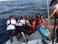  GÖÇ - Ölüme Terk Edilen Düzensiz Göçmenler Kurtarildi