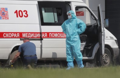 Rusya'da Korona Virüs Salgininda Rekor Açiklamasi Son 24 Saatte 652 Ölüm