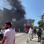 CEP TELEFONU - Sancaktepe'de Giyim Magazasinin Alev Alev Yandigi Anlar Kamerada