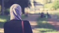 BELÇIKA - Başörtüsü ayrımcılığına mahkeme engeli!