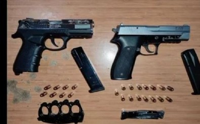'Suikast' operasyonu! Dakikalar kala silahlarla suçüstü yakaladılar