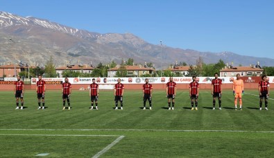 24Erzincanspor Ulusal Lisans Almaya Uygun Bulundu