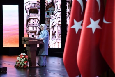 Emine Erdogan Açiklamasi 'Çocuklara Yönelen Kirli Ellere Asla Toleransimiz Yoktur'