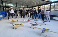 KAPADOKYA - Kapadokya Üniversitesi Ögrencilerinin Ürettigi Model Uçaklar Ürgüp'te Yükseldi