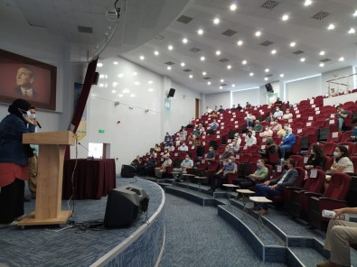 Kütahya'da Imam Hatip Liseleri Tanitimi Yapildi