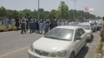 SUUDI ARABISTAN - Pakistan'da Astrazeneca Ve Pfizer/Biontech Asilarinin Bulunmamasi Protesto Edildi