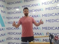 Sivasspor'da 3 Futbolcu Saglik Kontrolünden Geçti