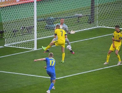 Ukrayna çeyrek finalde!