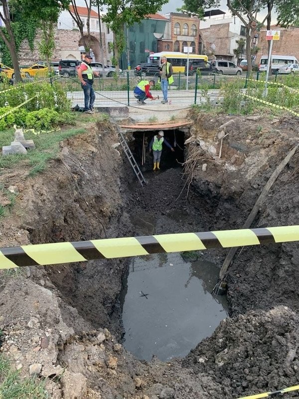 İBB atık suları Haliç’e akıttı!