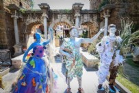 CHP'li belediyelerin heykel sevdası bitmiyor! Antalya'da canlı heykellerle çevreye duyarlılık çağrısı