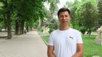 ASKERİ ARAÇ - (Özel) Kirgiz Sanatçinin 'Büyük Türkiye' Sarkisi Büyük Ilgi Görüyor