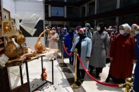 KALENDER - Sancaktepe'de Bin 31 Kursiyer Sertifikalarina Kavustu