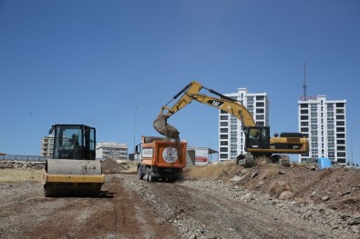 Seyrantepe'ye Yeni Yollar Kazandiriliyor