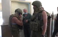 RUSYA - Suriye'de Rus Askeri Aracinin Geçisi Sirasinda Mayin Patlamasi Açiklamasi 1 Ölü, 3 Yarali