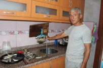 İÇME SUYU - 12 Yildir Içme Suyu Hasreti Çeken Ailenin Sorunu Çözüldü