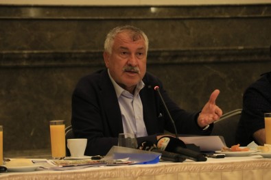 Baskan Karalar Açiklamasi'Çalismayan, Bize PKK'li Diyen Insanlari Çikarttik'