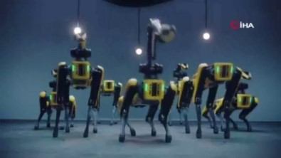 Boston Dynamics Robotlari, Güney Koreli Ünlü K-Pop Grubu BTS Ile Dans Etti