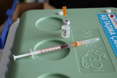 Covid-19 Ile Mücadelede 3. Doz Asi Uygulamasi Basladi