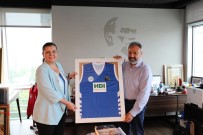 BELEDİYESPOR - Izmit Belediyespor'un Ana Sponsoru Belli Oldu