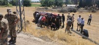 TURGUT ÖZAL - Malatya'da Kontrolden Çikan Araç Devrildi Açiklamasi 5 Yarali