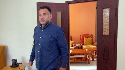 Miami'de Çöken 13 Katli Binanin Enkazindaki Arama Kurtarma Çalismalarina Ara Verildi