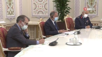 Milli Savunma Bakani Akar, Tacikistan Cumhurbaskani Rahman Ile Görüstü