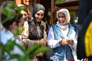 Tuzla'da Aricilik Kursunu Tamamlayanlar Sertifikalarini Aldilar