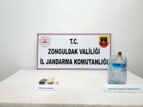 JANDARMA - Uyusturucu Operasyonunda 2 Kisi Gözaltinda