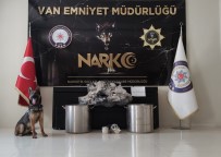 NARKOTIK - Van'da Bir Otomobilin Yakit Deposunda 68 Kilo Likit Metamfetamin Ele Geçirildi