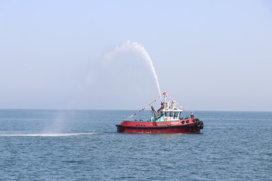 Yalova'da Denizcilik Ve Kabotaj Bayrami Kutlandi