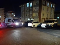 Çevik Kuvvet Polisi Beylik Tabancasiyla Kendini Vurdu